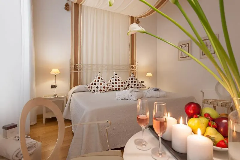 ゲストハウス Affittacamere Boutique Room ヴェローナ